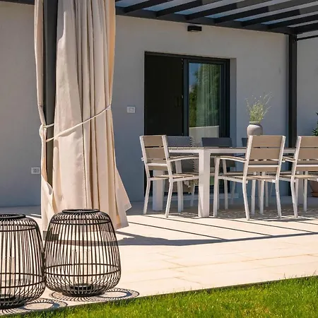 Magica Villa *